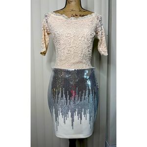EXPRESS brand new sequin skirt. Size S.